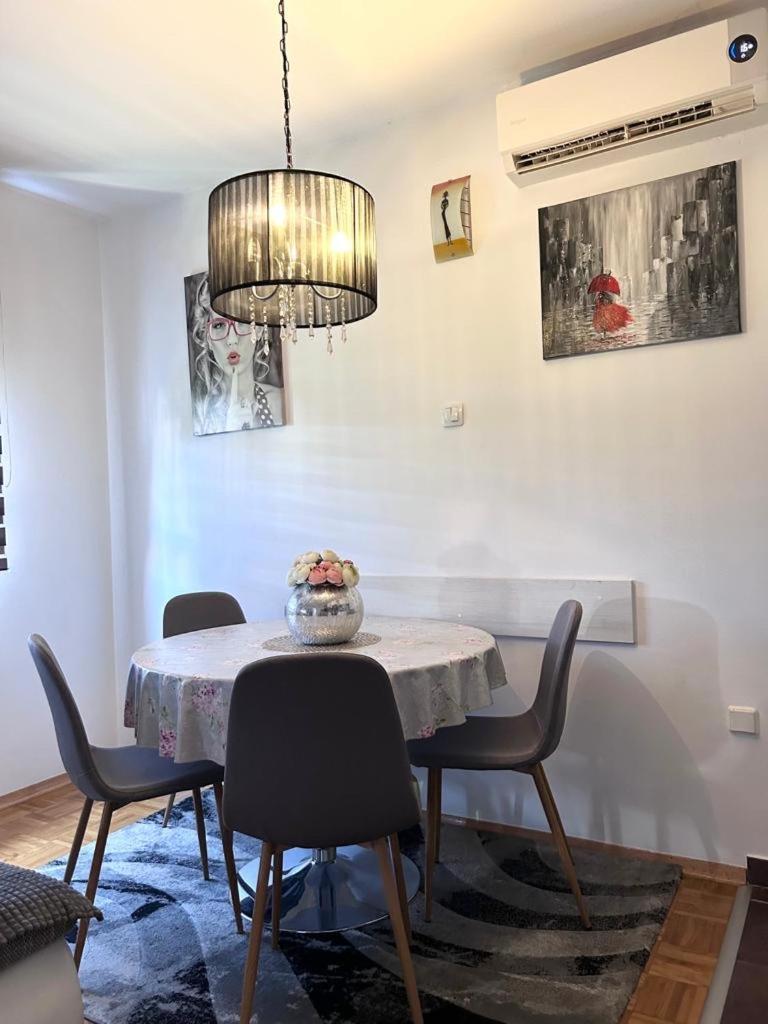 Apartment Sweet Dreams-Close To Zoo,Dinamo Stadium And The City Center Zagreb Luaran gambar
